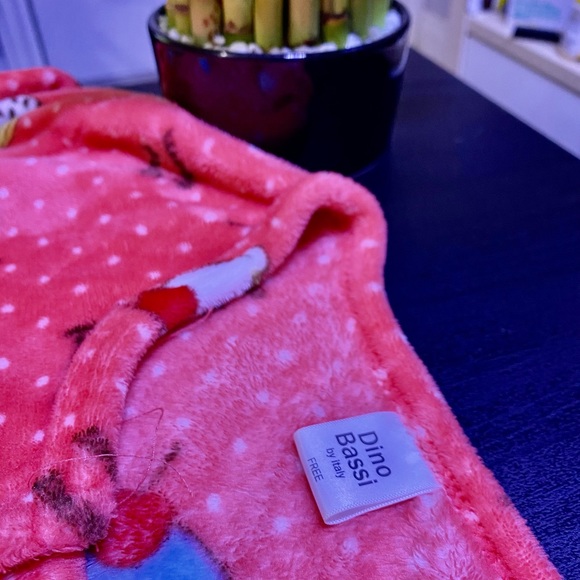 COMFY SLEEPWEAR - Picture 2 of 2